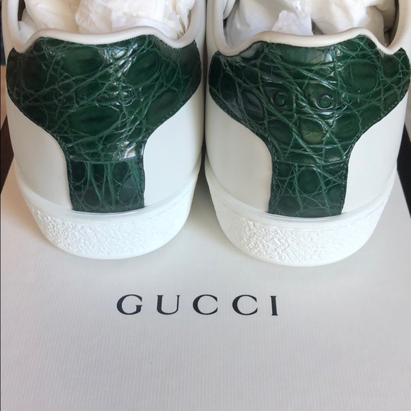 🌟GUCCI New Ace Sneakers🌟 - Picture 8 of 10